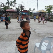 malapascua-kids-xmas-party-6