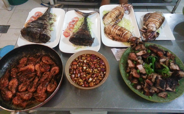 craic house restaurant malapascua